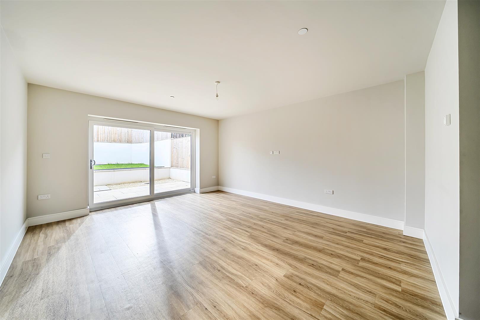 Bolgoed Road, Pontarddulais, Swansea, SA4 8JF